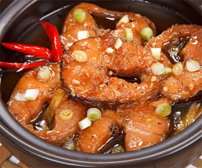 Cá quả kho tộ
