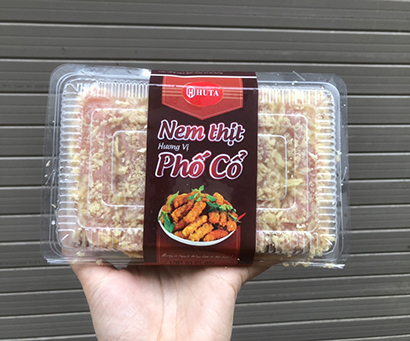 Nem thịt phố cổ